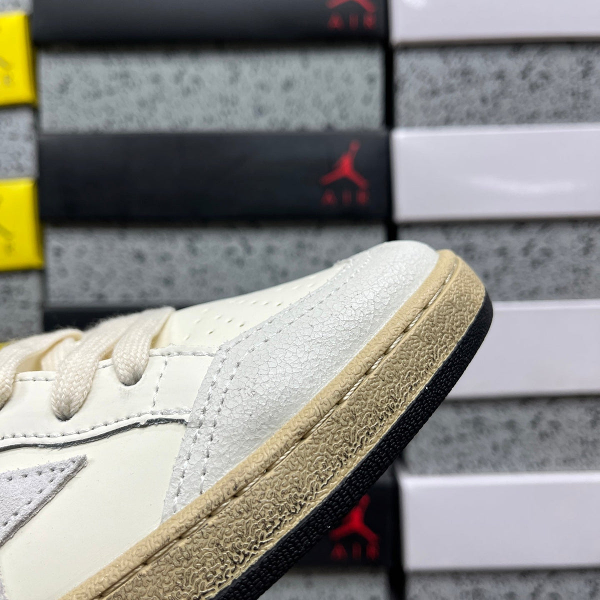 Golden Goose Ball Star White Cream Black