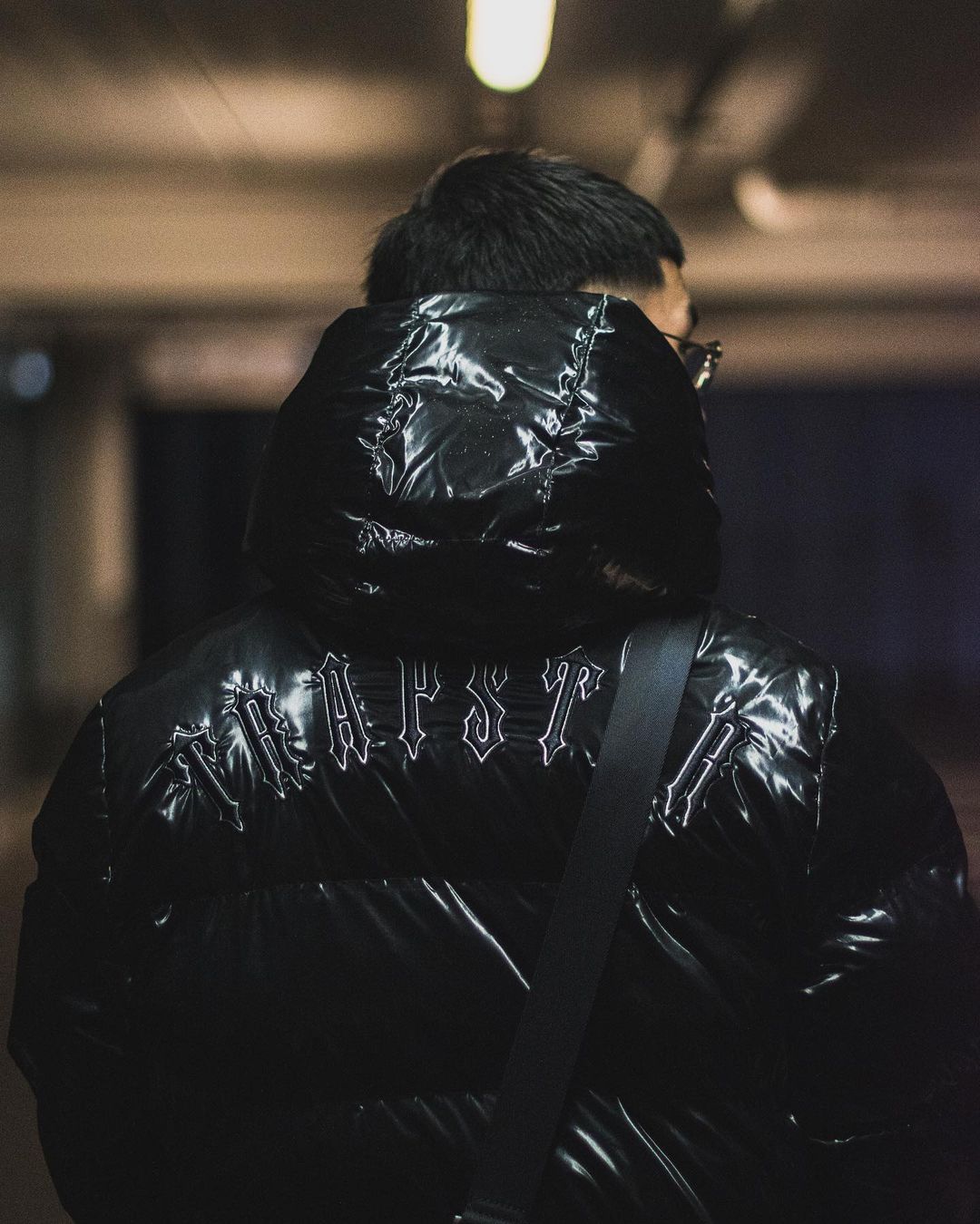 Trapstar Irongate Detachable Hooded Puffer Jacket Shiny