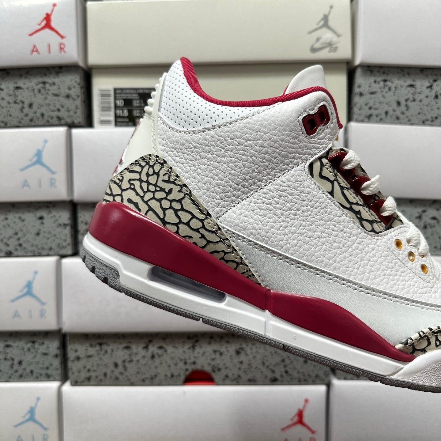 Jordan 3 Retro Cardinal Red