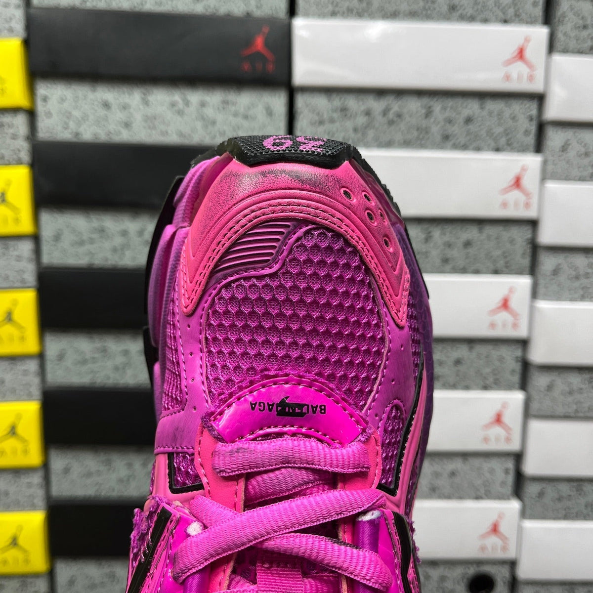 Balenciaga Runner 7.0 Fuchsia